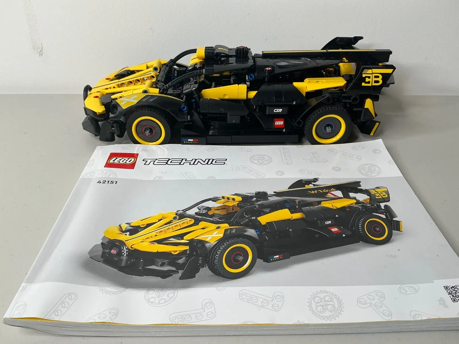 Lego Technic Bugatti Bolide 42151 PRE-BUILT