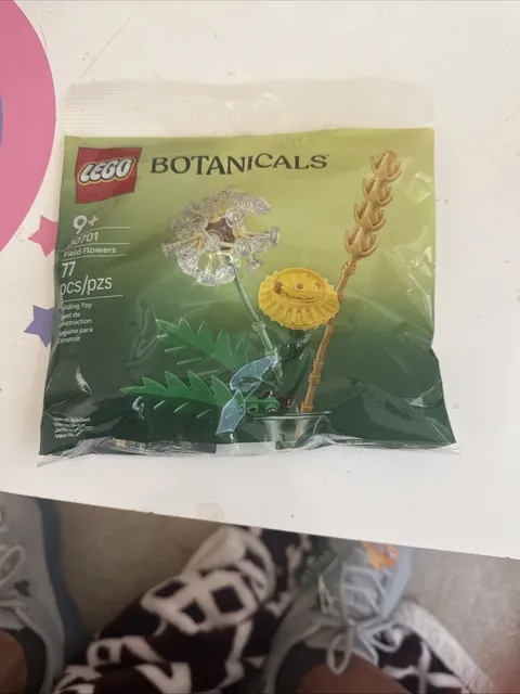 LEGO Botanicals: Field Flowers (30701)