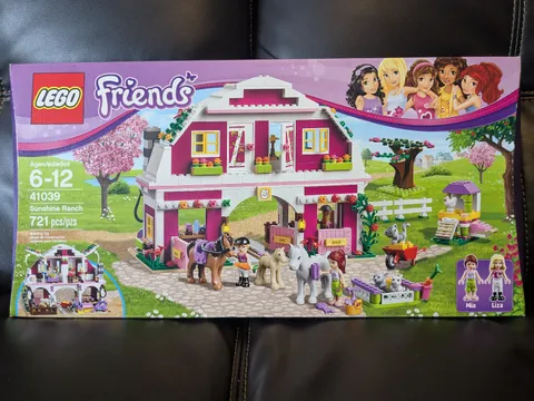 NEW! LEGO FRIENDS: Sunshine Ranch (41039) set. New Sealed in Box