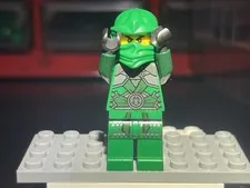 LEGO NINJAGO Lloyd Garmadon