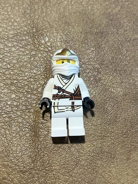 LEGO Ninjago Zane ZX Minifigure njo0031 Rise of the Snakes