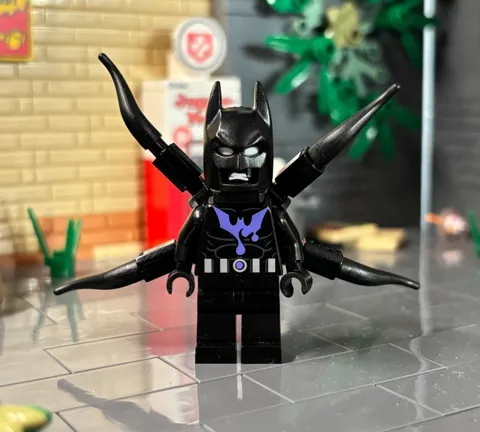 KO customs LEGO Batman Beyond minifigure (INK VARIANT)
