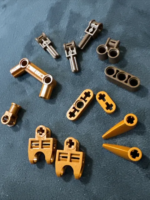 LOT Dark & Light Brown Lego Technic Parts Torso - Tooth - Connectors - Axle Pin
