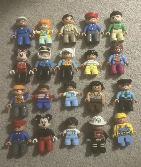 Lego Duplo - Lot Of (20) Figure Pieces People Kids Workers Disney