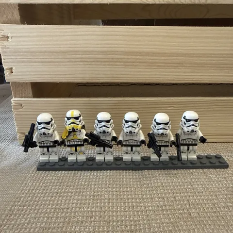 LEGO Star Wars Stormtrooper Minifigures Lot of 6 with Yellow Artillery Fig