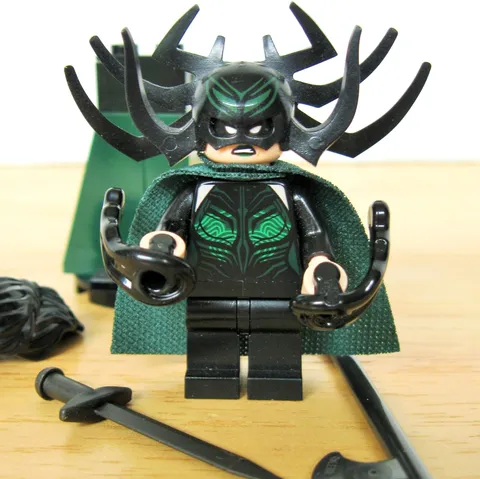 LEGO Marvel Super Heroes Hela 76084 Battle for Asgard Thor Loki Fenris 76088