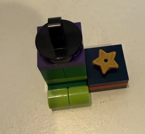LEGO® MinifigurePresent Gifts Marvel 2021 Advent 76196