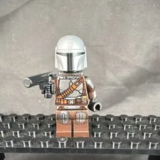 LEGO Star Wars Mandalorian Minifigure w/ Silver Helmet, Jetpack & Blaster