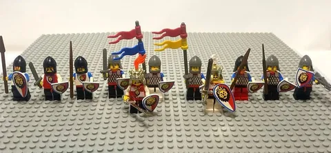LEGO Castle Medieval Knights Minifigure Set Lot of 11
