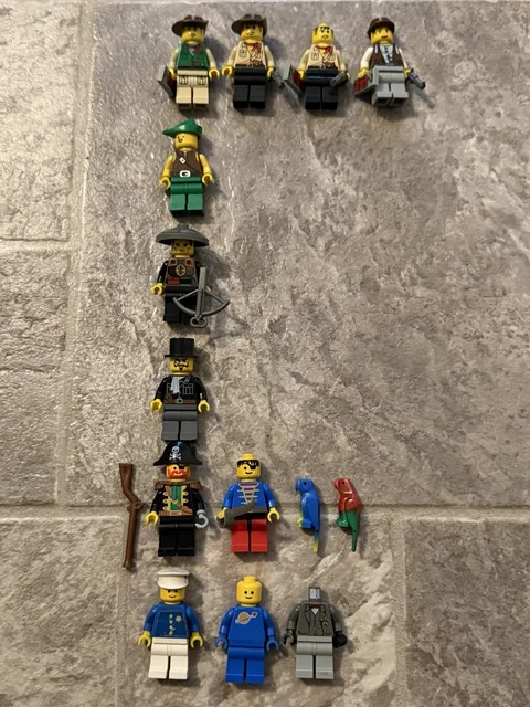 Lego Vintage 90s Adventure Studio Pirates City Space Minifigure Bundle Lot