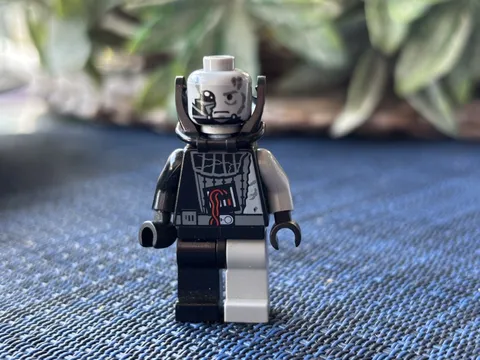 LEGO Star Wars Darth Vader Battle Damaged Minifigure Black White Anakin