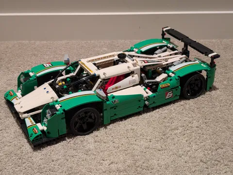 LEGO Technic 24 Hours Of Le Mans Race Car 42039  2013 Green Racecar