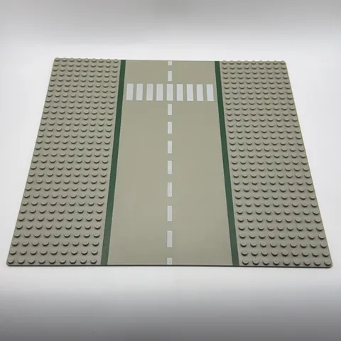 LEGO Vintage Gray 10x10 32x32 Baseplate Airport Runway Roadway