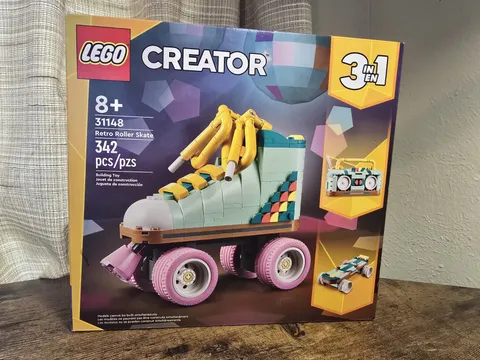 LEGO Creator 3 In 1 31148 342 Pieces Retro Roller Skate Building Set  NEW.