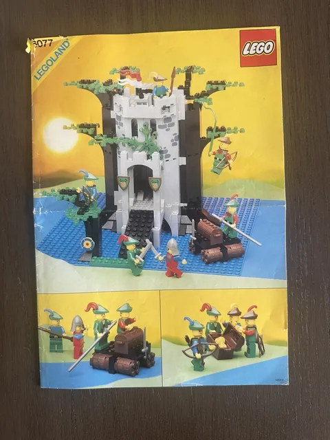 Vintage LEGO 6077 Instruction Manual Castle Forestmen's Crossing Booklet ONLY