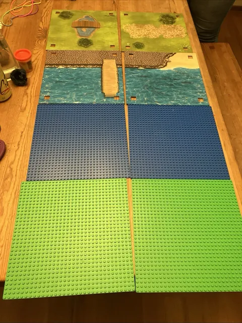 Lego 32x32 Green Base Plates Lot of 8 Very Good Condition Squares Classic