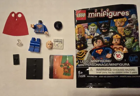 LEGO DC Universe Super Heroes - Superman Minifigure 71026 (Opened)