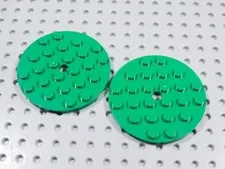 LEGO Lot of 2 Green Round 6x6 Plates BK
