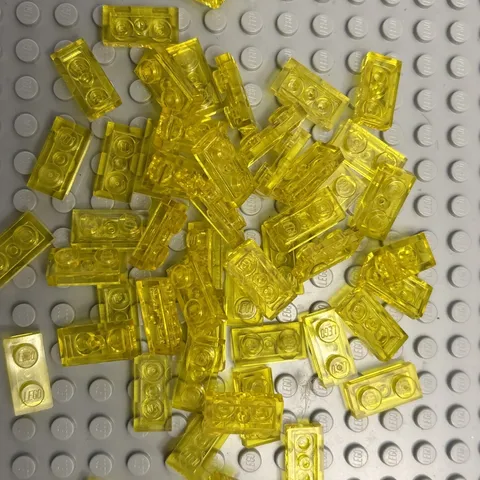 LEGO 50-piece Transparent yellow Plate 1 x 2 plates FREE SHIPPING