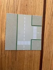 Vintage LEGO Baseplate Plate Road 32 x 32 7-Stud T-Intersection w/ Crosswalks 