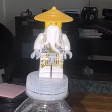 LEGO NINJAGO Sensei Wu Minifigure
