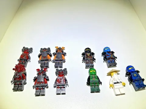 Ninjago Hands Of Time Figure Bundle Featuring General Machia