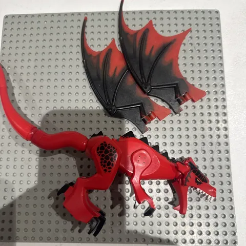 LEGO Castle Red Dragon dragon04 70403 Dragon Mountain Sold As Is Genuine Lego