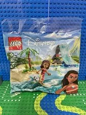 LEGO Disney Princess: Moana's Dolphin Cove (30646)