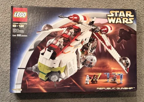 LEGO Star Wars: Republic Gunship (7163) Complete and NEVER BUILT
