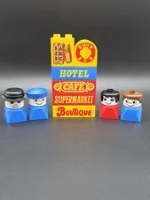 LEGO Duplo Vintage Building Blocks Hotel Boutique Cafe Supermarket Square People