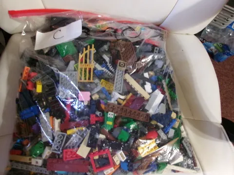 Lego Bulk Lot Bricks Specialty Pieces Assorted 3.9 Pounds