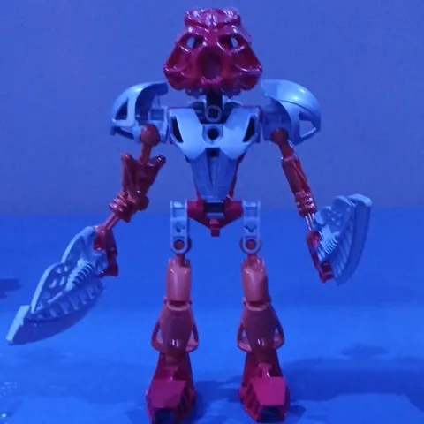 LEGO BIONICLE Toa Nuva 8572 Plastic Buildable Action Figure w/ Sword Blade