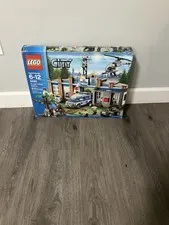 LEGO City: Forest Police Station (4440) CIB inspected retired set