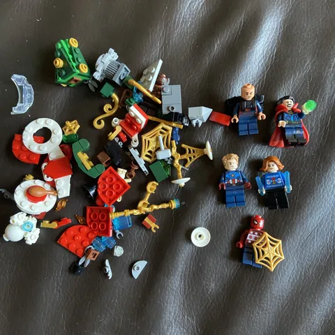 Lego NEW Marvel Minifigures from set 76267 - 2023 Advent Calendar -