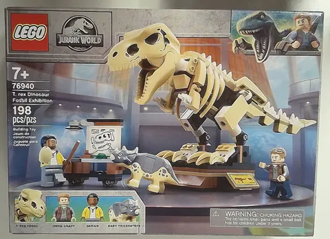 VT084: LEGO Jurassic World: T. rex Dinosaur Fossil Exhibition (76940) NIB