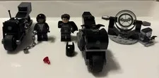 RETIRED LEGO The Batman & Selina Kyle Motorcycle Pursuit 76179 See description