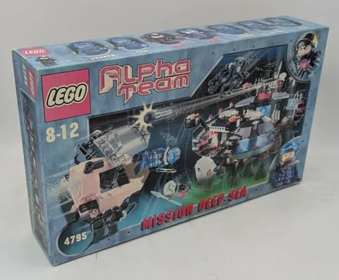 LEGO 4795 Alpha Team Mission Deep Sea Ogel's Underwater Headquarters 2002 New B-Stock