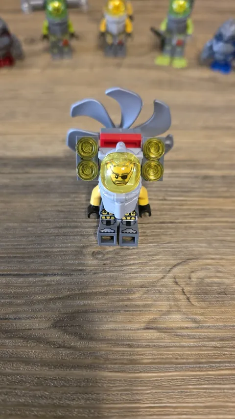 LEGO Atlantis Minifigure: Ace Speedman (City of Atlantis Set)