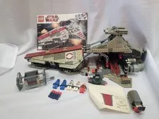 LEGO Star Wars Venator-Class Republic Attack Cruiser 8039 In 2009 Used W/Manual