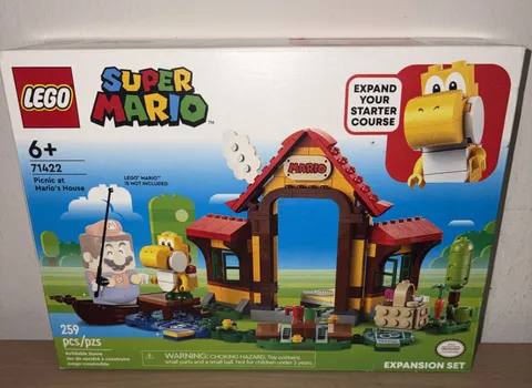 LEGO Super Mario: Picnic at Mario's House Expansion Set 71422 See Pics Box Dmg