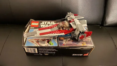 V-Wing Fighter LEGO (6205) Star Wars Complete with Instructions and Box