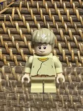LEGO Star Wars - Young Anakin Skywalker Minifigure boy, Short Legs 7660