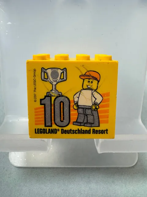 LEGO Collectible Brick Custom Brick 2x4x3 Yellow Legoland Resort No. 10 from 2017