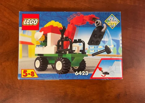 Lego Set 6423 - Mini Tow Truck - New in Sealed Box