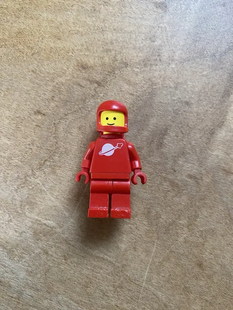 Lego Classic Space - Red with Air Tanks Minifigure