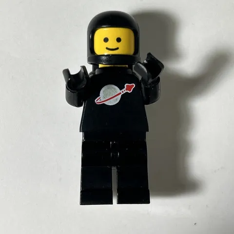 Lego Space Minifigure SP003 Classic Space Black with Air Tanks
