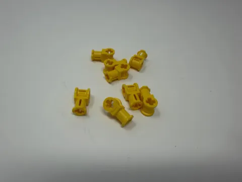 LEGO NEW Yellow Technic Connector 4211553 Brick 32039 Lot Of 8