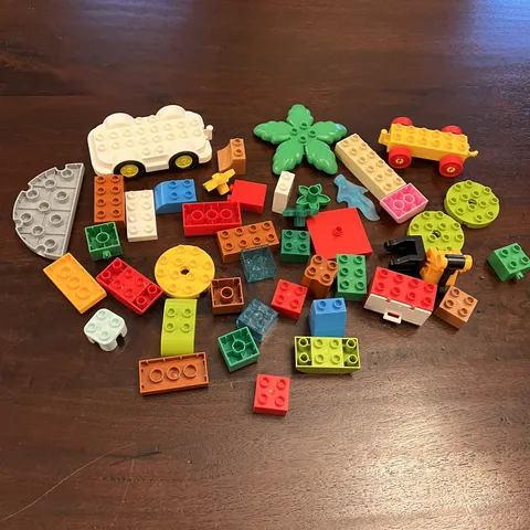 LEGO DUPLO Lot of 40+ Bricks Pieces Treetops Wheeled Assortment Kids Building