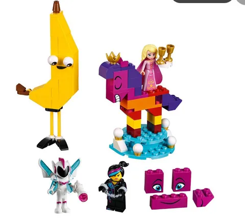 LEGO The LEGO Movie 2: Introducing Queen Watevra Wa'Nabi (70824) 100% COMPLETE!!