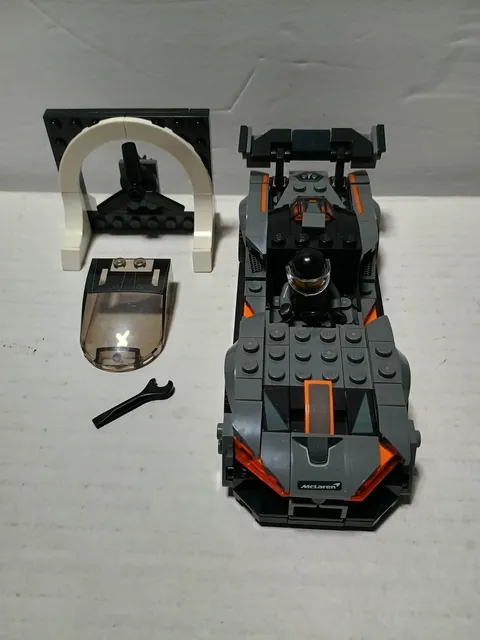 LEGO 75892 SPEED CHAMPIONS: McLaren Senna - Used Complete w/ Manual - Retired